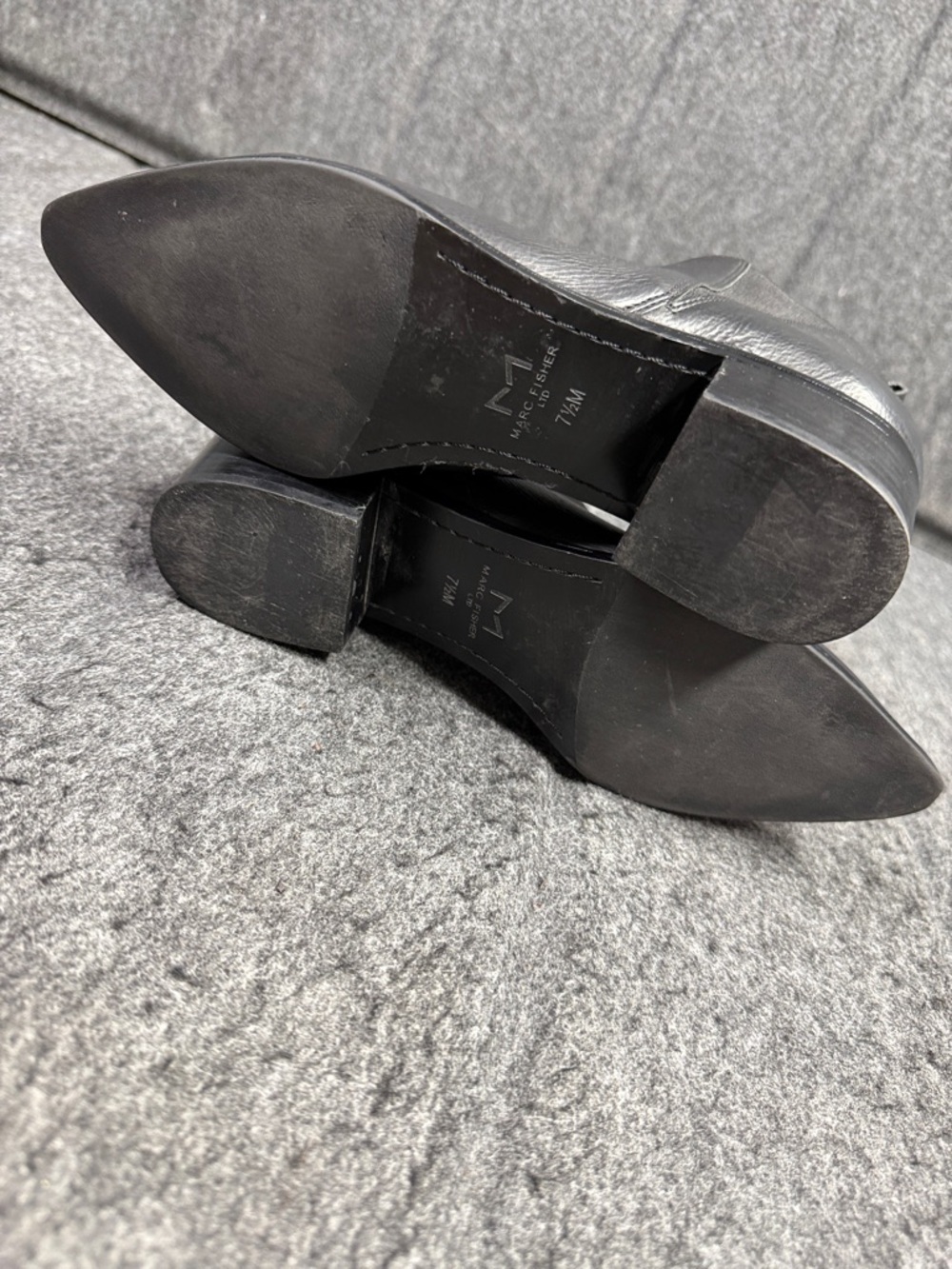 Marc Fisher YALE Black Pointed Leather Booties - Picture 9 of 11